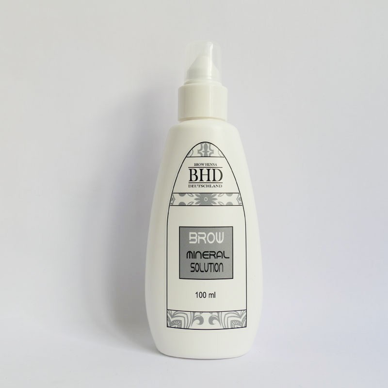 Brow Henna Wasser Mineral Solution 100ml. Brow Henna Wasser Mineral Solution 100ml.